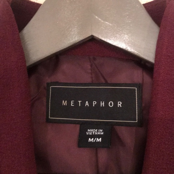 Blazer - Picture 4 of 4